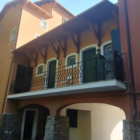 Golf & Dintorni Apartment Garlenda